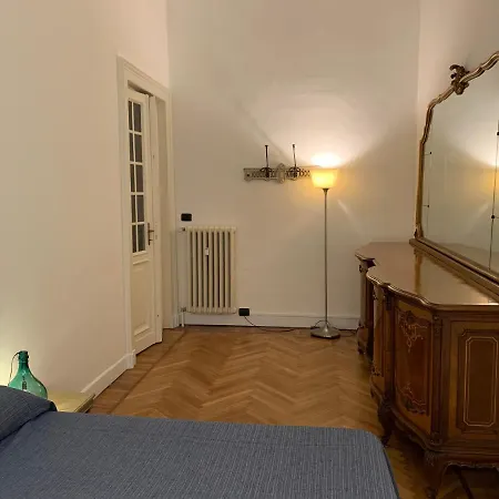 Charming Renovated In Turin- 2 Bathrooms